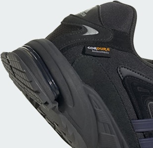 adidas Respons CL TR 'Core Black' Hitam Inti IG4512 Details for adidas Respons CL TR 'Core Black' Hitam Inti IG4512