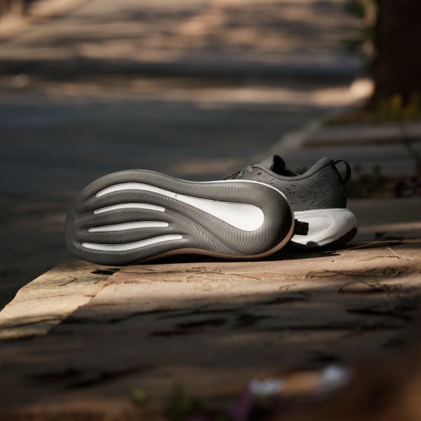 Shop Zapatillas de Running adidas Response Pace Negro/Blanco/Plata Mate KJ1772