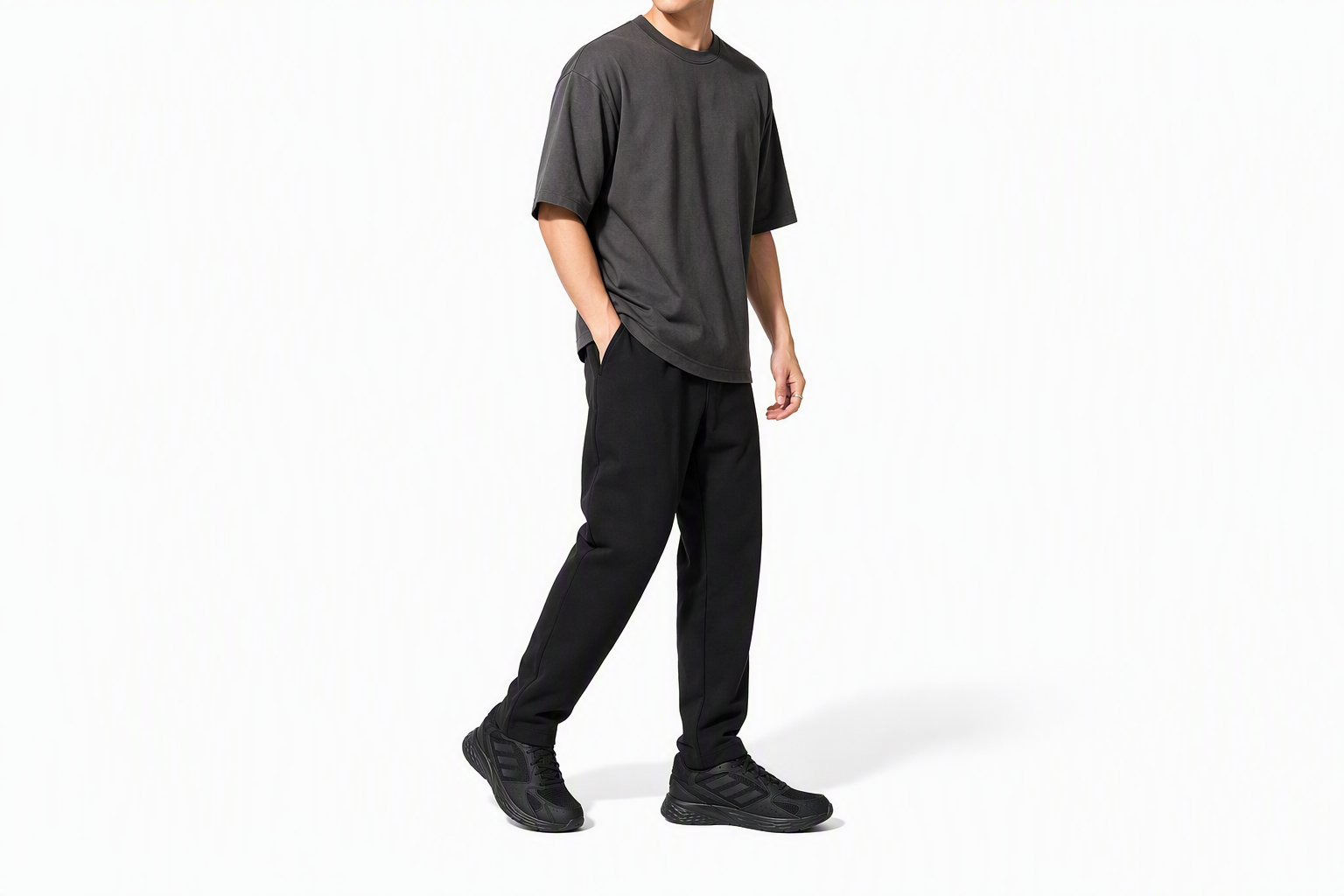 Order adidas Response Run 'Triple Black' FY9576
