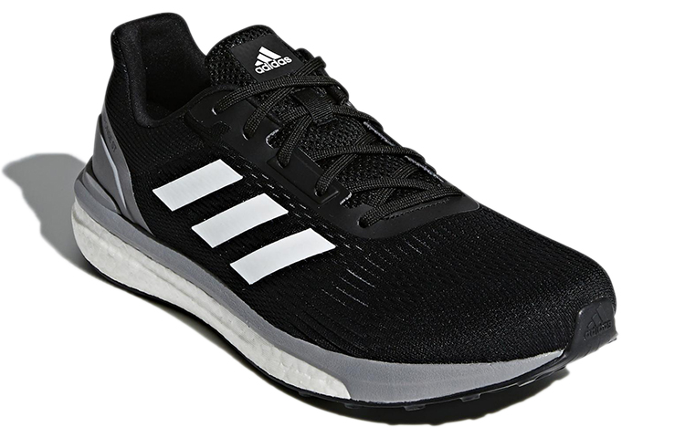 Lookbook 阿迪达斯 Response ST '黑白核心' CG4003