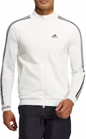 Lookbook adidas Retro Track Jacket Putih dengan Logo dan Rekaan 3-Stripes Klasik HP1993