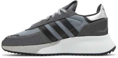 アディダス レトロピーF2 グレー/ブラック GW0507 Lookbook アディダス レトロピーF2 グレー/ブラック GW0507