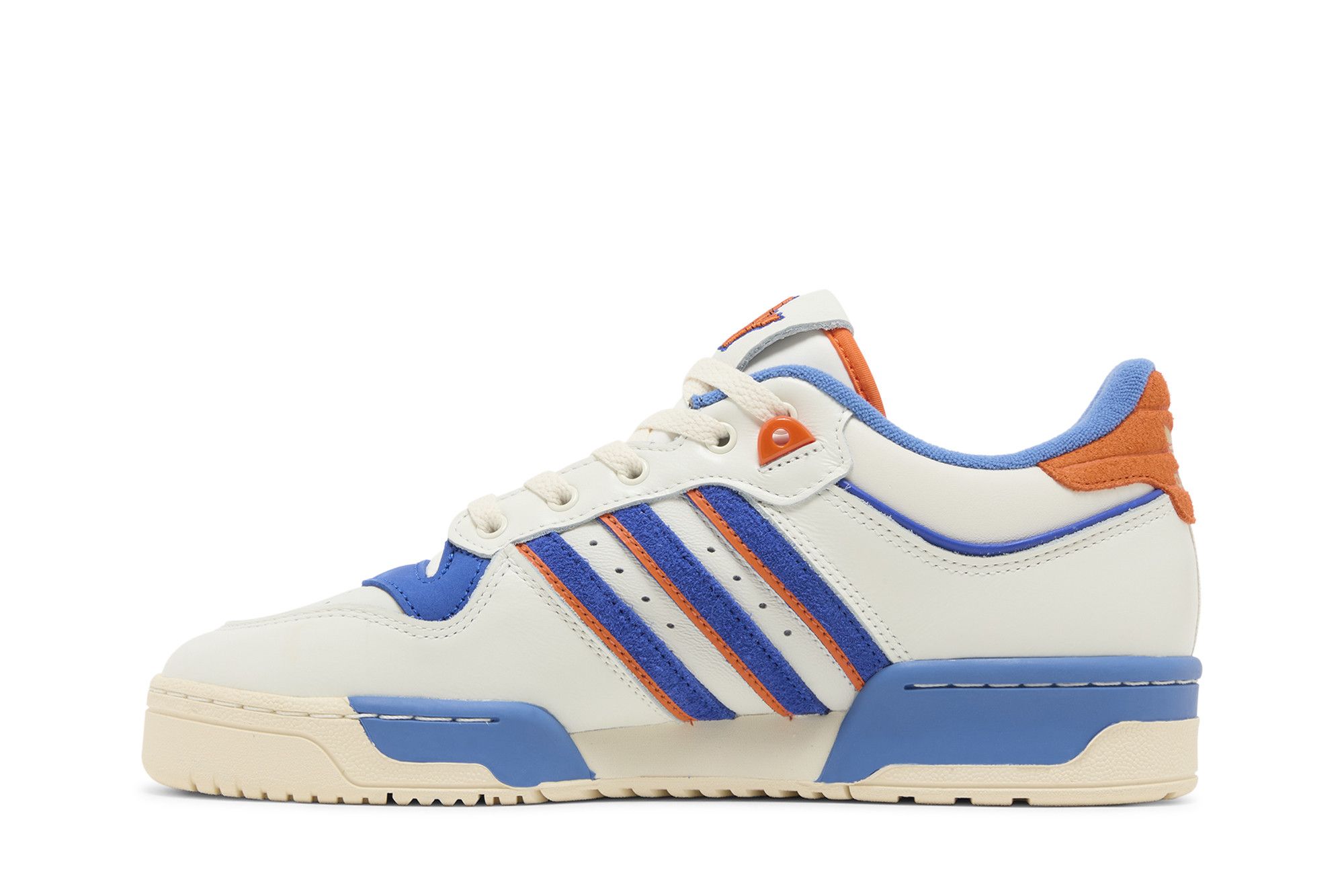 Shop 阿迪达斯Rivalry Low 86 'NYC 白色' 运动鞋 ID4781