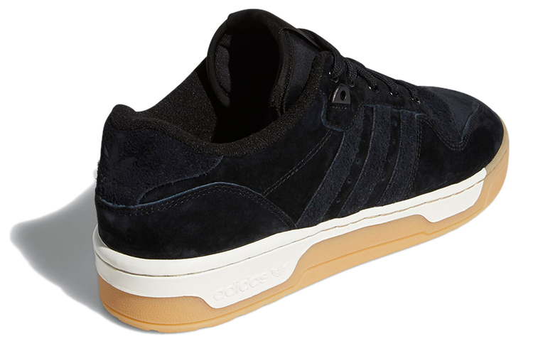 Shop 阿迪达斯 Rivalry Low 黑色生胶底 EG9001