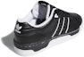 Shop 阿迪达斯 Rivalry Low "黑白" 运动鞋 EE4655