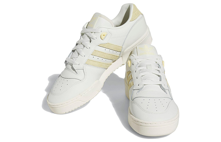 Lookbook 阿迪達斯 Rivalry Low '簡單黃' IE4299