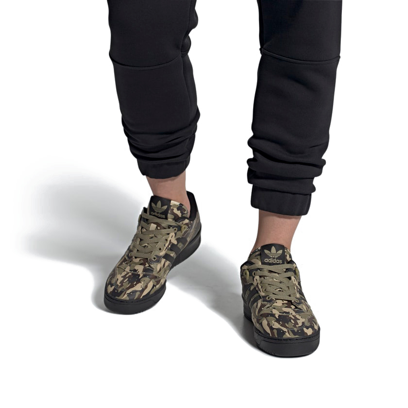Sizing adidas Originals Rivalry Low 黑綠迷彩