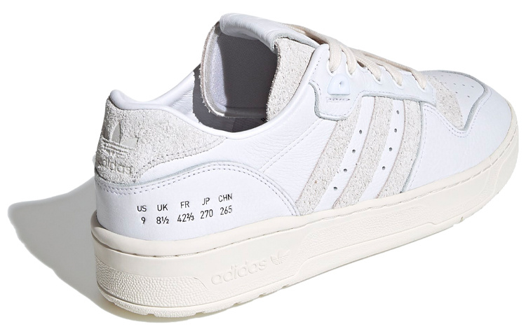 Shop 아디다스 라이벌리 로우 '사이즈택' (크리스탈 오프 화이트) FY0035