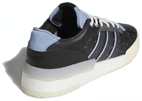 adidas Rivalry RM Low 'Hitam Inti Karbon' EE6377 Lookbook adidas Rivalry RM Low 'Hitam Inti Karbon' EE6377