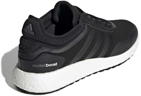 阿迪达斯Rocketboost黑色跑鞋 FW7777 Lookbook 阿迪达斯Rocketboost黑色跑鞋 FW7777