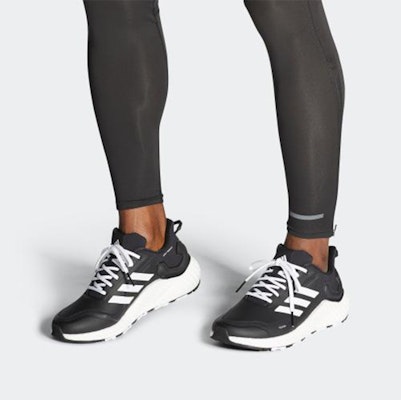adidas Climawarm Ltd Black/White EG9517 Sizing adidas Climawarm Ltd Black/White EG9517