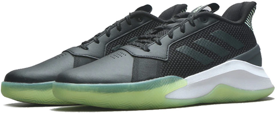 adidas RunTheGame ''Noir Vert Éclatant'' EE9652 Lookbook adidas RunTheGame ''Noir Vert Éclatant'' EE9652
