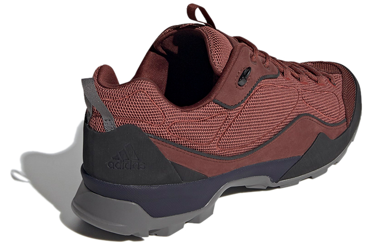 Shop 阿迪达斯 Sahale X '狐棕色' FZ2329