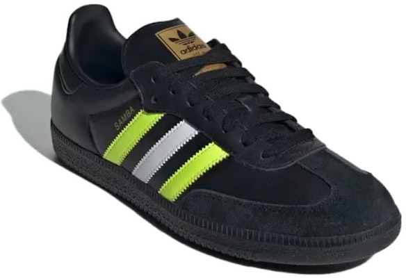 阿迪达斯 Samba OG '黑色荧光黄' ID1380 Lookbook 阿迪达斯 Samba OG '黑色荧光黄' ID1380