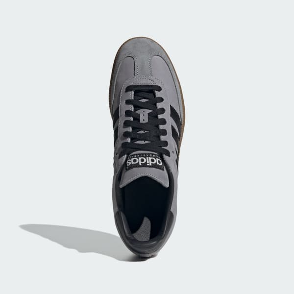 Lookbook 阿迪达斯 Samba OG '光晕银' IE9164