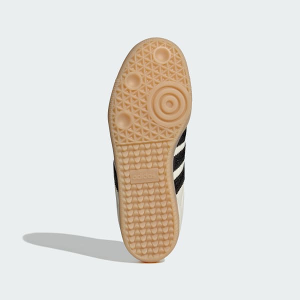 Lookbook Adidas Samba OG 經典復古運動鞋 米白/黑色/生膠 KK0064