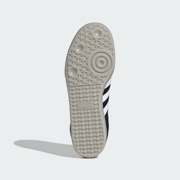 Lookbook (W) 阿迪达斯Samba OG日本限定运动鞋核心黑/云白/清灰 LA2752