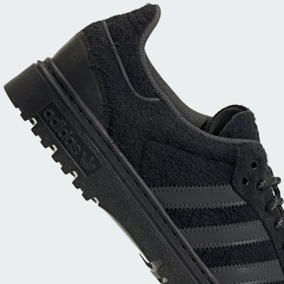 adidas Samba Winterized Shoes Core Black/Carbon/Core Black JR5704 3