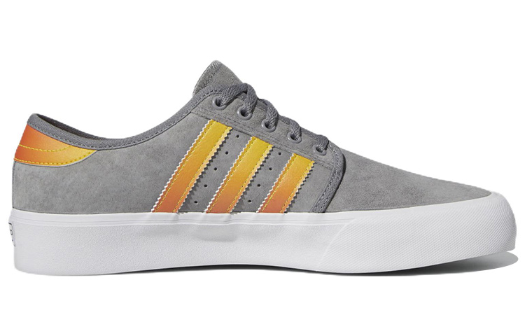 Order adidas Seeley XT ''Gris Dégradé Jaune Beam'' FZ6040