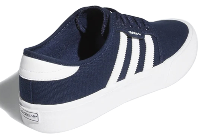 Lookbook adidas Seeley XT Blu Collegiate Navy EG2635