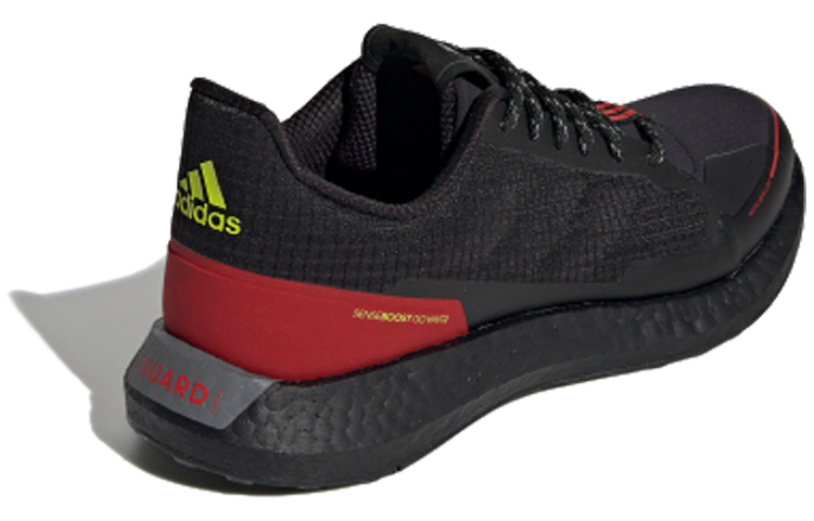 Lookbook adidas SenseBoost Go Perlindungan 'Merah' FV3100