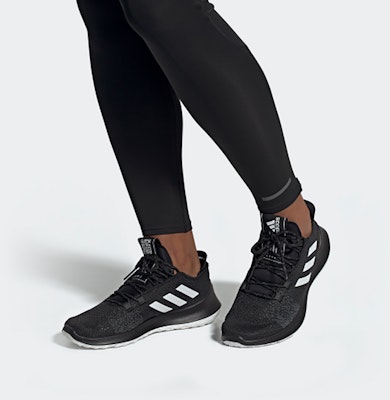 adidas SenseBounce+ Ace 'Hitam' EE4185 Sizing adidas SenseBounce+ Ace 'Hitam' EE4185