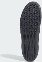 adidas Shmoofoil「核心黑」 IE0658 Lookbook adidas Shmoofoil「核心黑」 IE0658