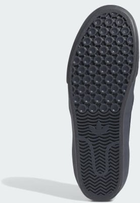 adidas Shmoofoil 'Negro Core' IE0658 Lookbook adidas Shmoofoil 'Negro Core' IE0658