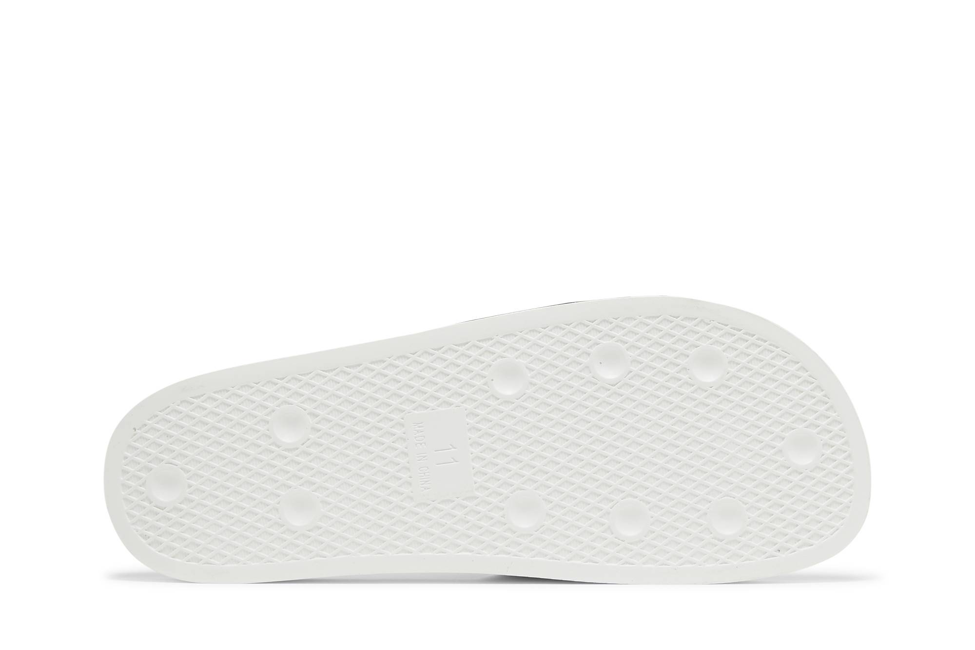 Shop adidas Shmoofoil Sandalias 'Triple White' H03372