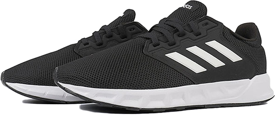 (W) adidas Tampilkan Jalan FX3754 Lookbook (W) adidas Tampilkan Jalan FX3754