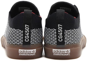 아디다스 스케이트보딩 매치코트 블랙 CG4507 Shop 아디다스 스케이트보딩 매치코트 블랙 CG4507