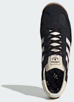 Adidas SL72 RS untuk Edifice, Iena Hitam/Putih Krim/Emas Metalik HQ7250 Order Adidas SL72 RS untuk Edifice, Iena Hitam/Putih Krim/Emas Metalik HQ7250