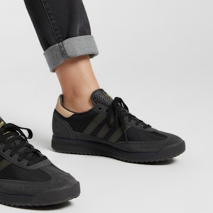 adidas SL 72 RS「核心黑」運動鞋 IG4646 Order adidas SL 72 RS「核心黑」運動鞋 IG4646