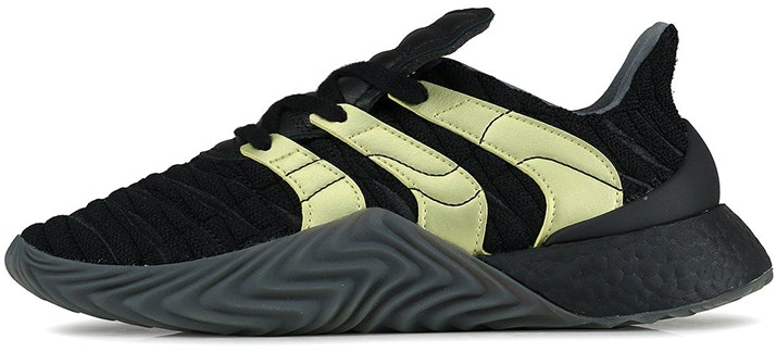 adidas-sobakov-boost-black-gold