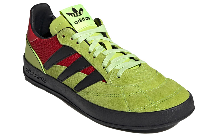 Lookbook アディダス ソバコフ P94 "ソーラーイエロー スカーレット" EE5640