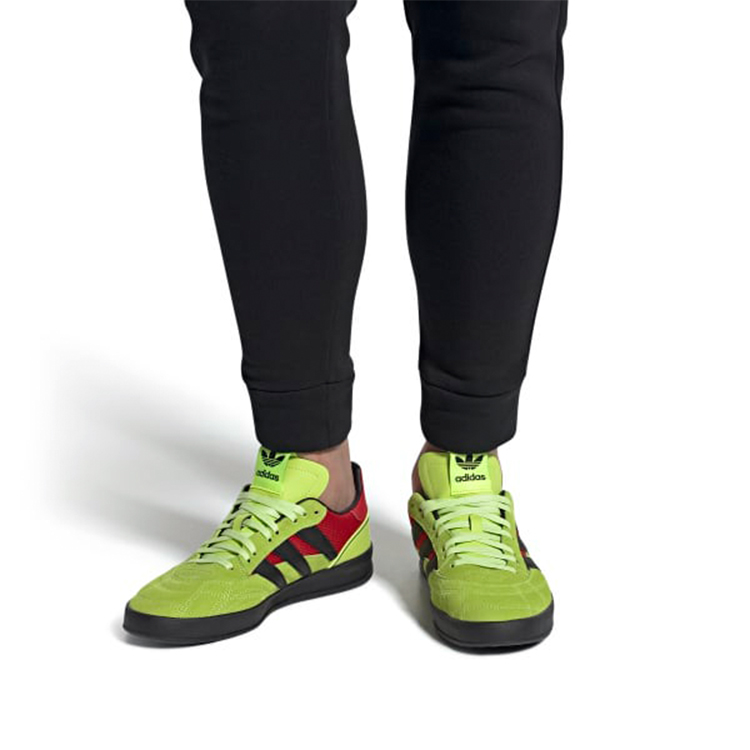 Sizing アディダス ソバコフ P94 "ソーラーイエロー スカーレット" EE5640