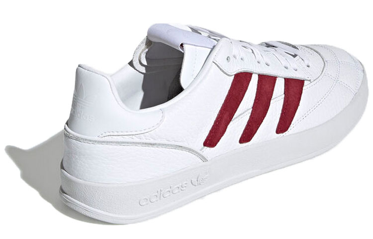 Lookbook 愛迪達 Sobakov P94 '白色大學酒紅' EE5637