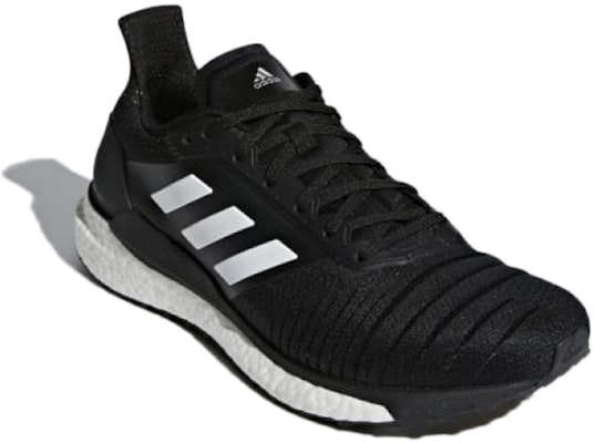 アディダス ソーラーグライド 黒 (Adidas So-ra-guraido Kuro) BB7447 Lookbook アディダス ソーラーグライド 黒 (Adidas So-ra-guraido Kuro) BB7447