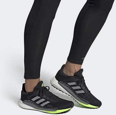 adidas SolarGlide 3 'Hitam Signal Hijau' FV7254 Sizing adidas SolarGlide 3 'Hitam Signal Hijau' FV7254