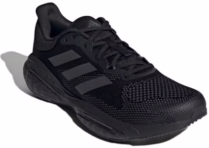 adidas Solarglide 5 'Core Black Carbon' Sepatu Lari Pria Hitam Karbon GX5468 Lookbook adidas Solarglide 5 'Core Black Carbon' Sepatu Lari Pria Hitam Karbon GX5468