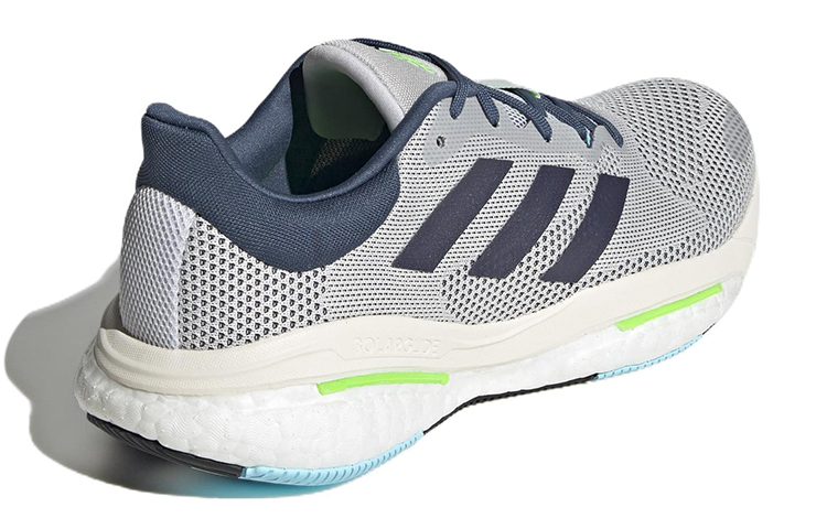 Shop adidas Solarglide 5 舒適耐磨跑步鞋 灰藍
