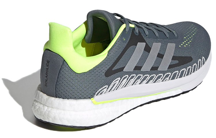 Lookbook adidas Solar Glide 灰綠色
