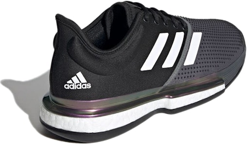 阿迪达斯 SoleCourt Primeblue Clay '核心黑' 网球鞋 FZ1966 Lookbook 阿迪达斯 SoleCourt Primeblue Clay '核心黑' 网球鞋 FZ1966