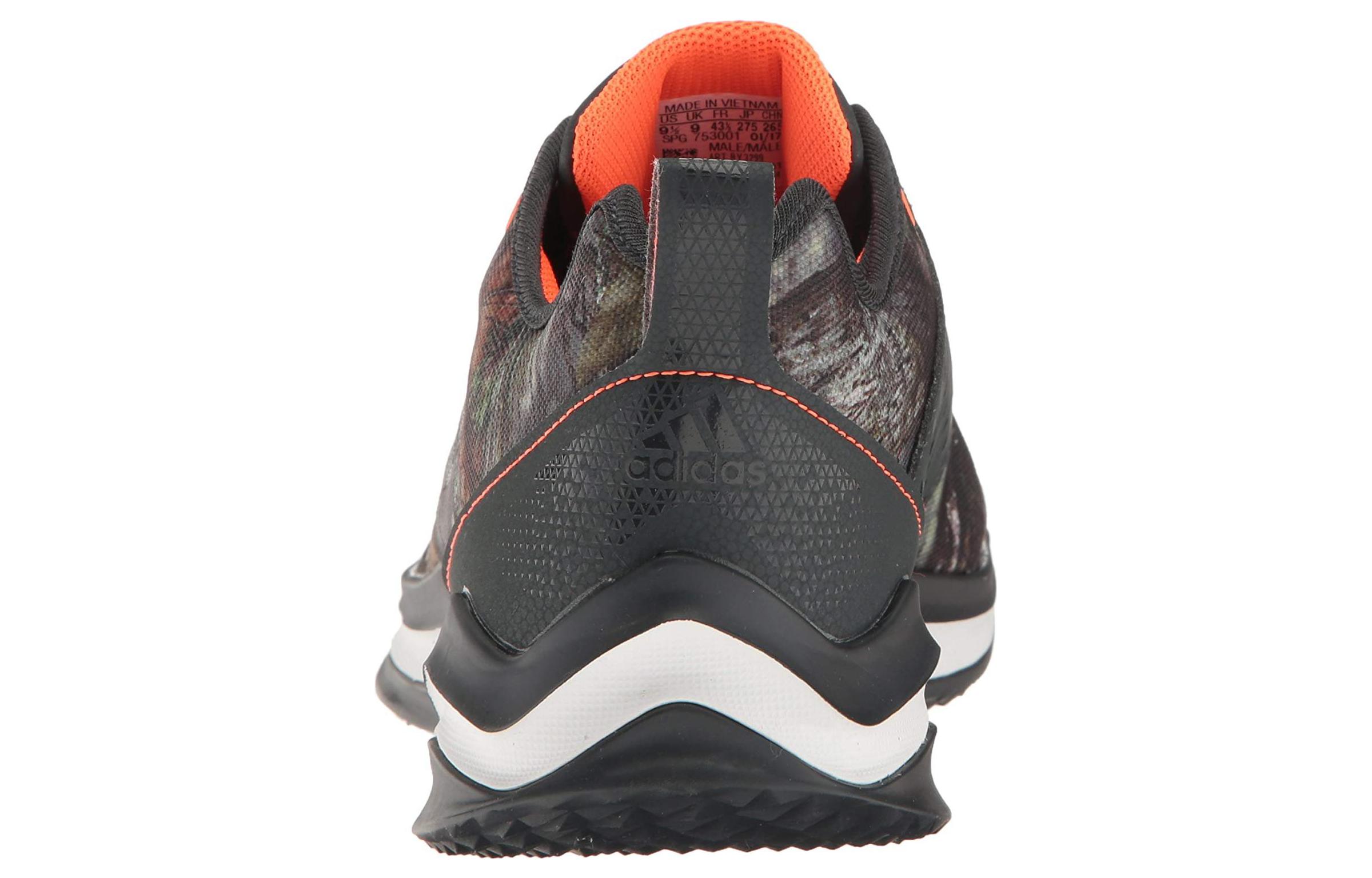 Shop adidas Speed Trainer 3 減震透氣 低筒 訓練鞋 男款 棕色
