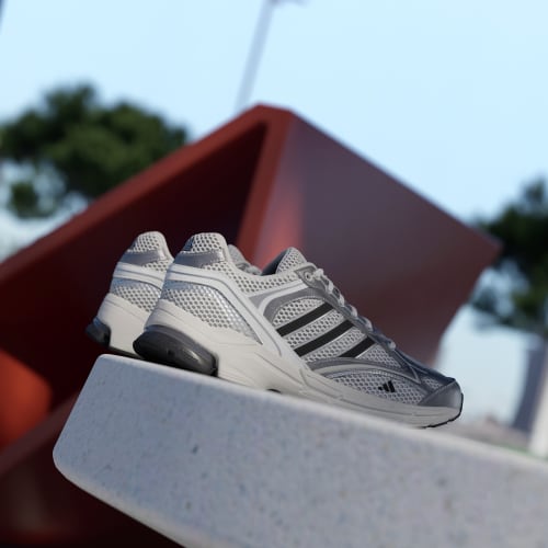 Details for adidas Spiritain 2000 Scarpe Training Bianco/Nero Argento Metallizzato KI4444