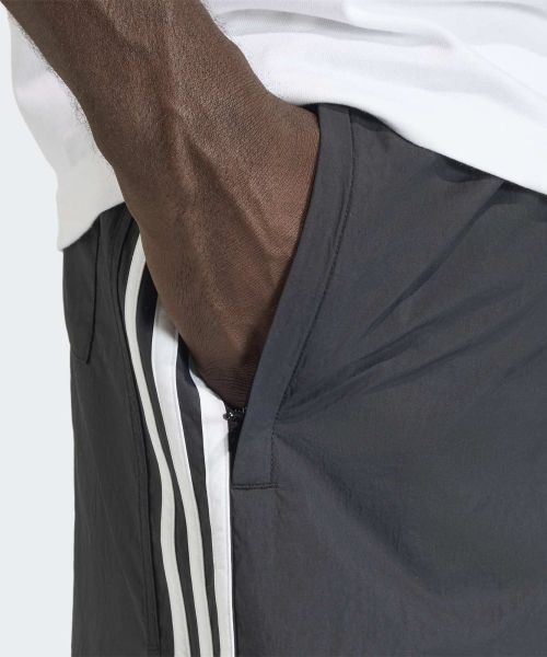 Shop adidas Sprinter Short Pants - Black KE3571