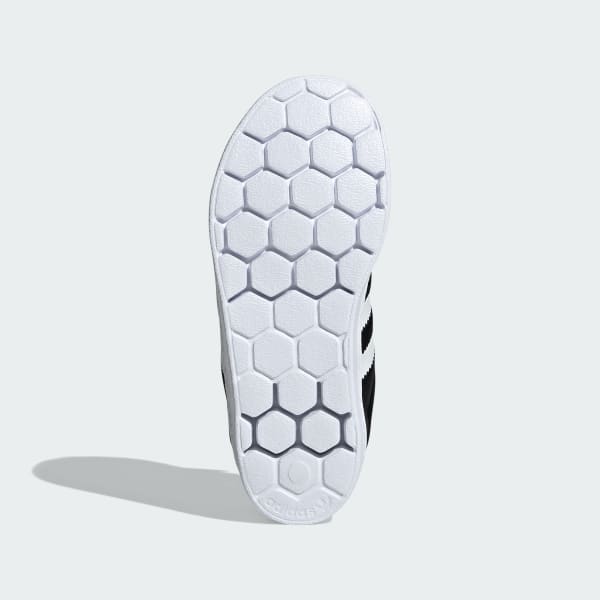 Lookbook adidas SST 360 '經典黑' ID1048