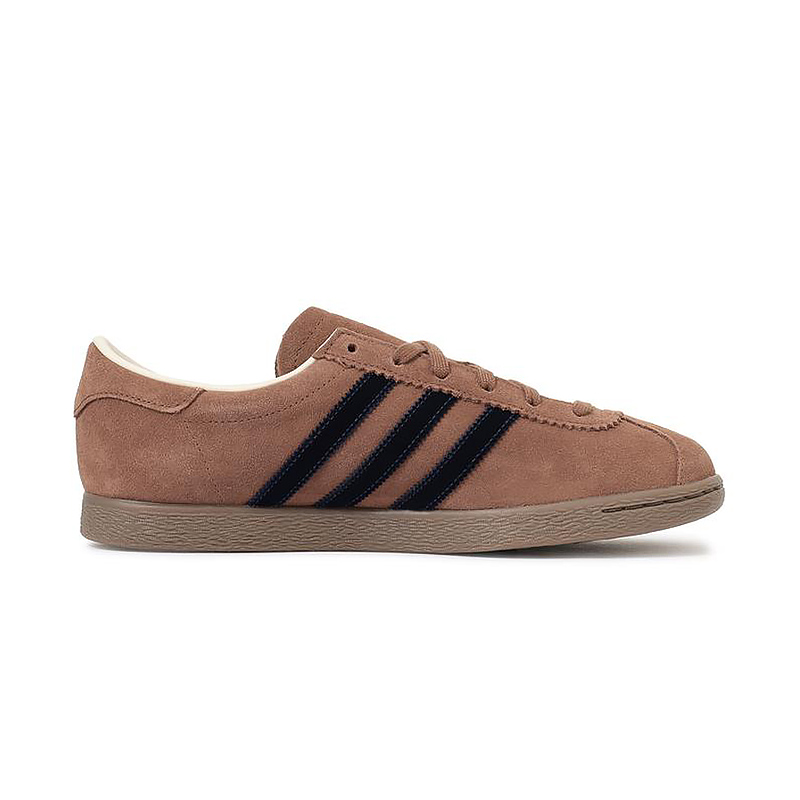 Shop Adidas STADT 休閒鞋 棕褐色 JR2078