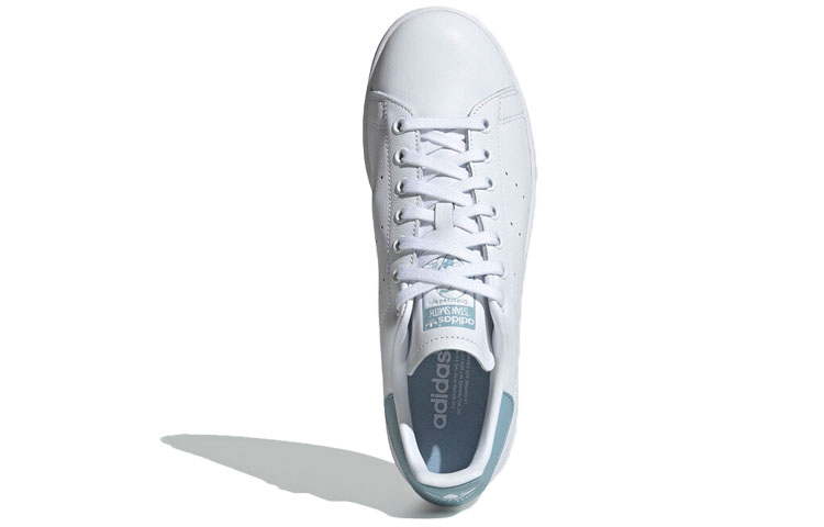 Shop 阿迪达斯 Stan Smith '灰色' EE5797