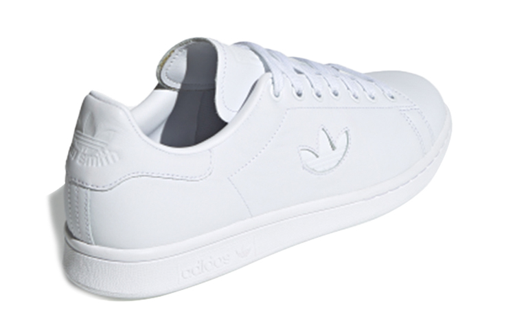 Shop スタンスミス (フットウェアホワイト) BD7451